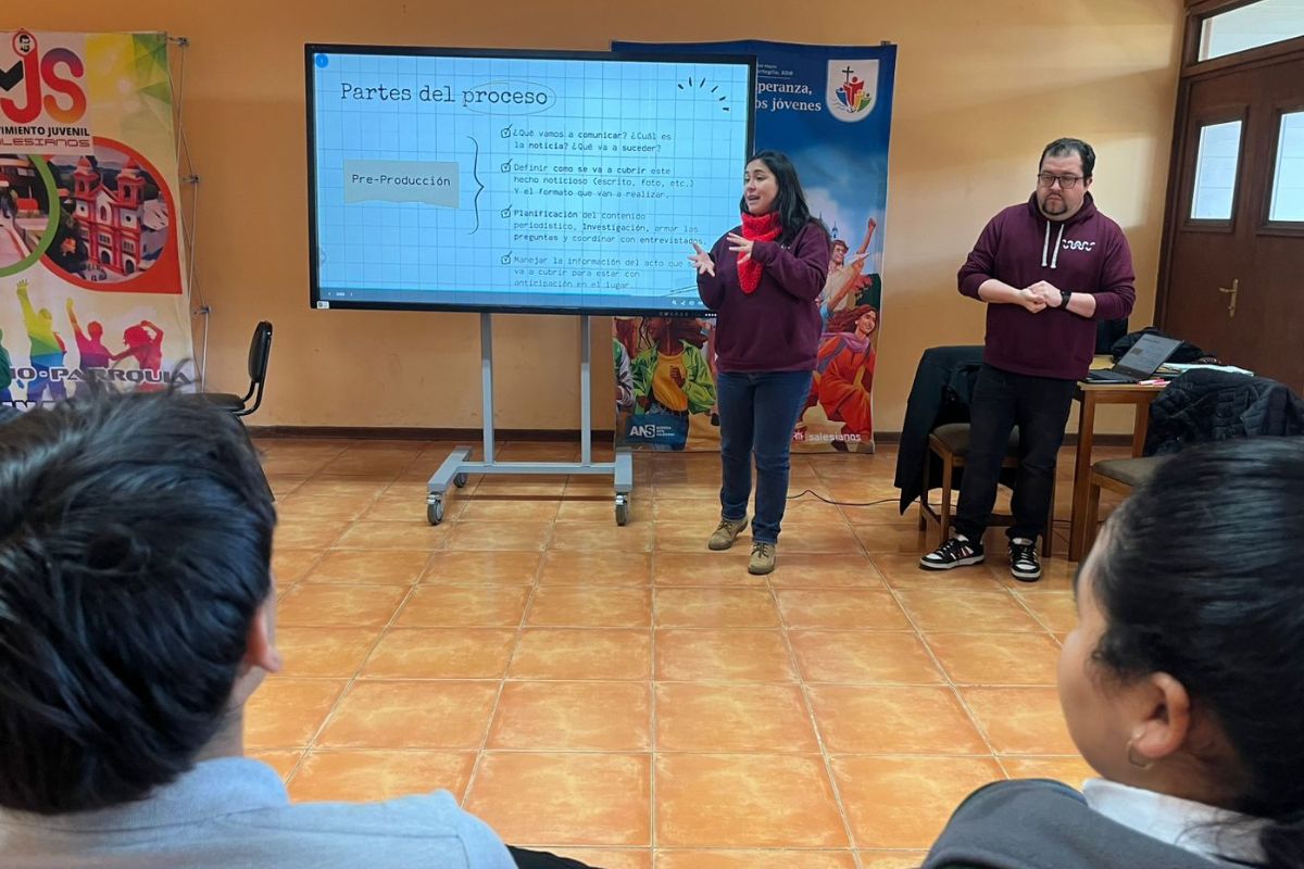 Prensa estudiantil en Linares: Comunicación y comunidad